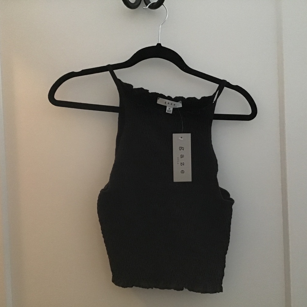 Black fitted tank top